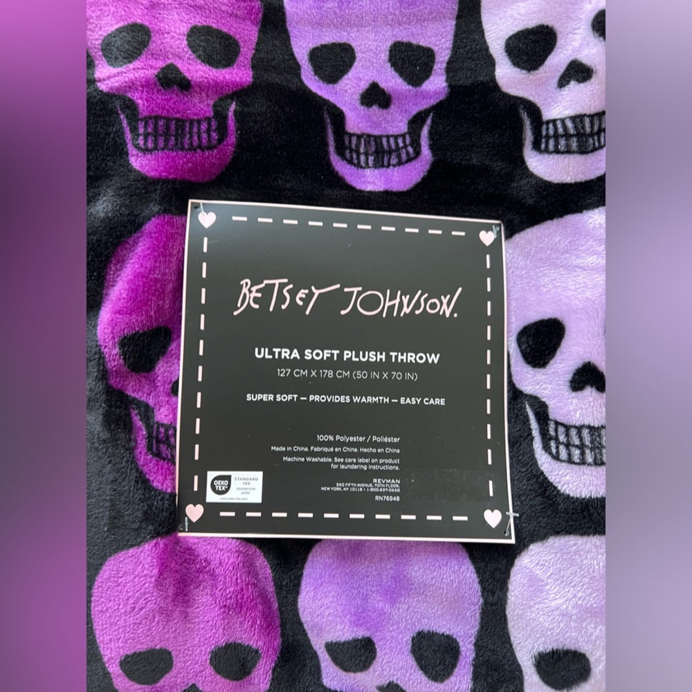 Betsey Johnson Skull Throw